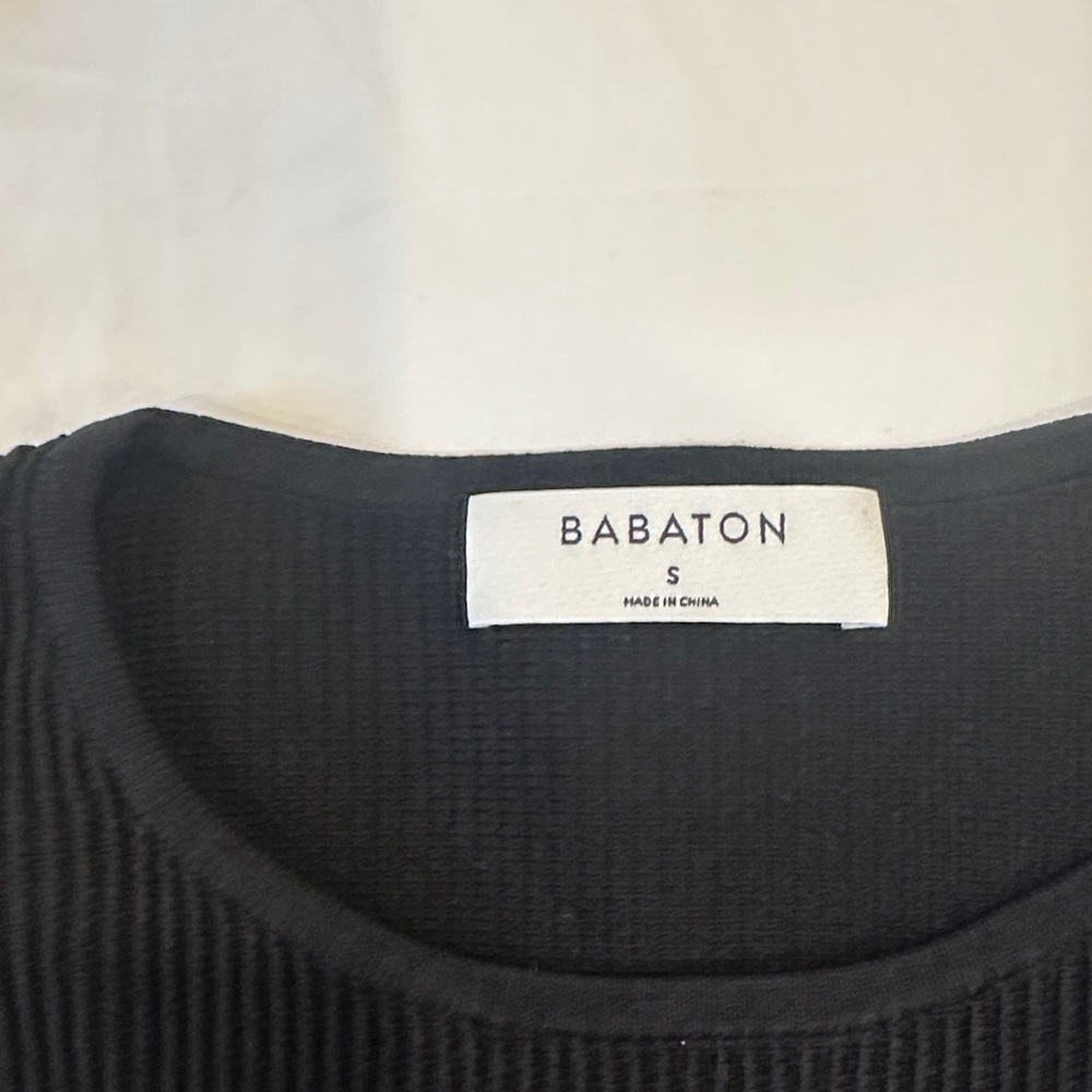 Aritzia Black Sleeveless Ribbed Top - Picture 2 of 5